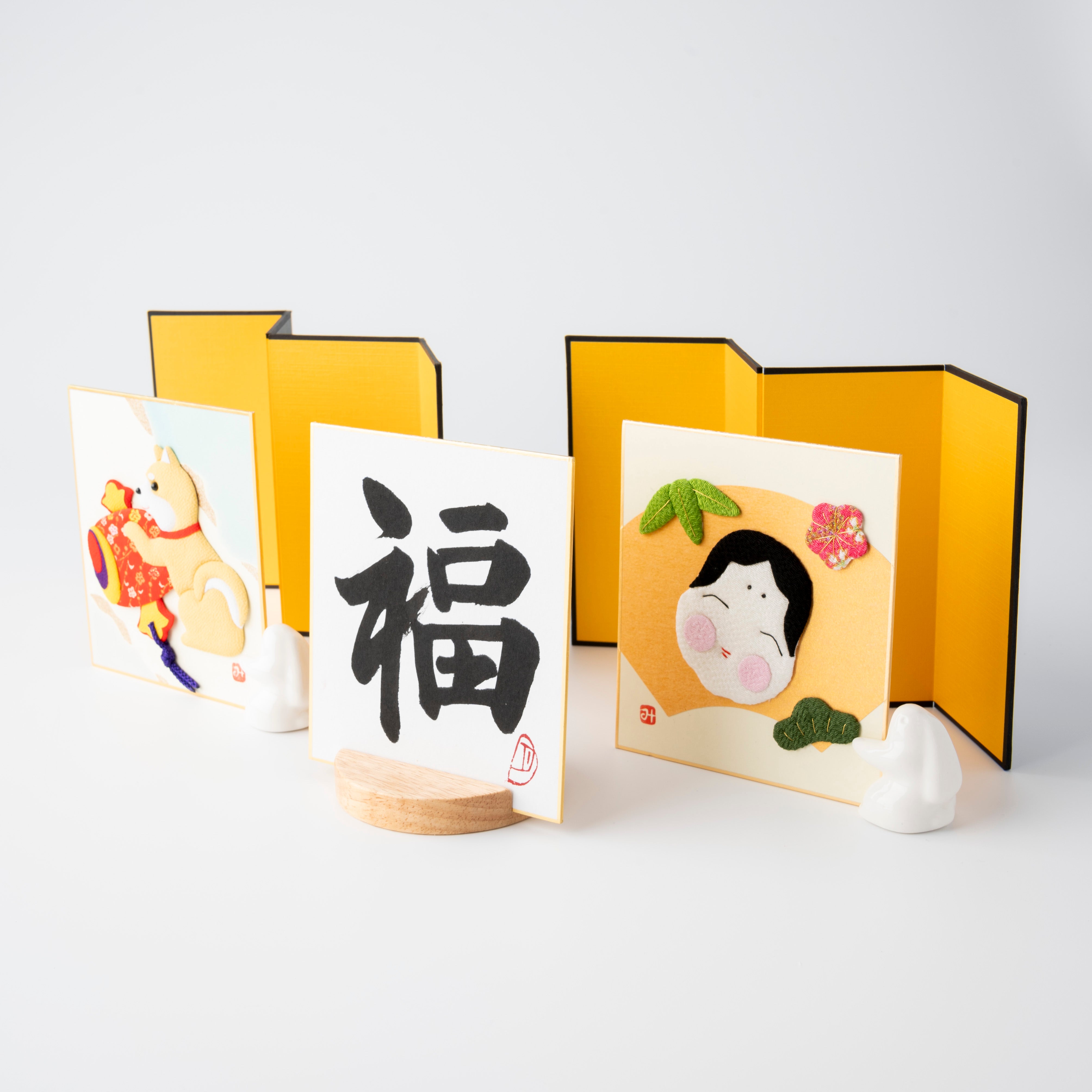 Produit groupé: "Good Fortune" sur le thème - Shodo et œuvres d'art en tissu surélevées, Design 1