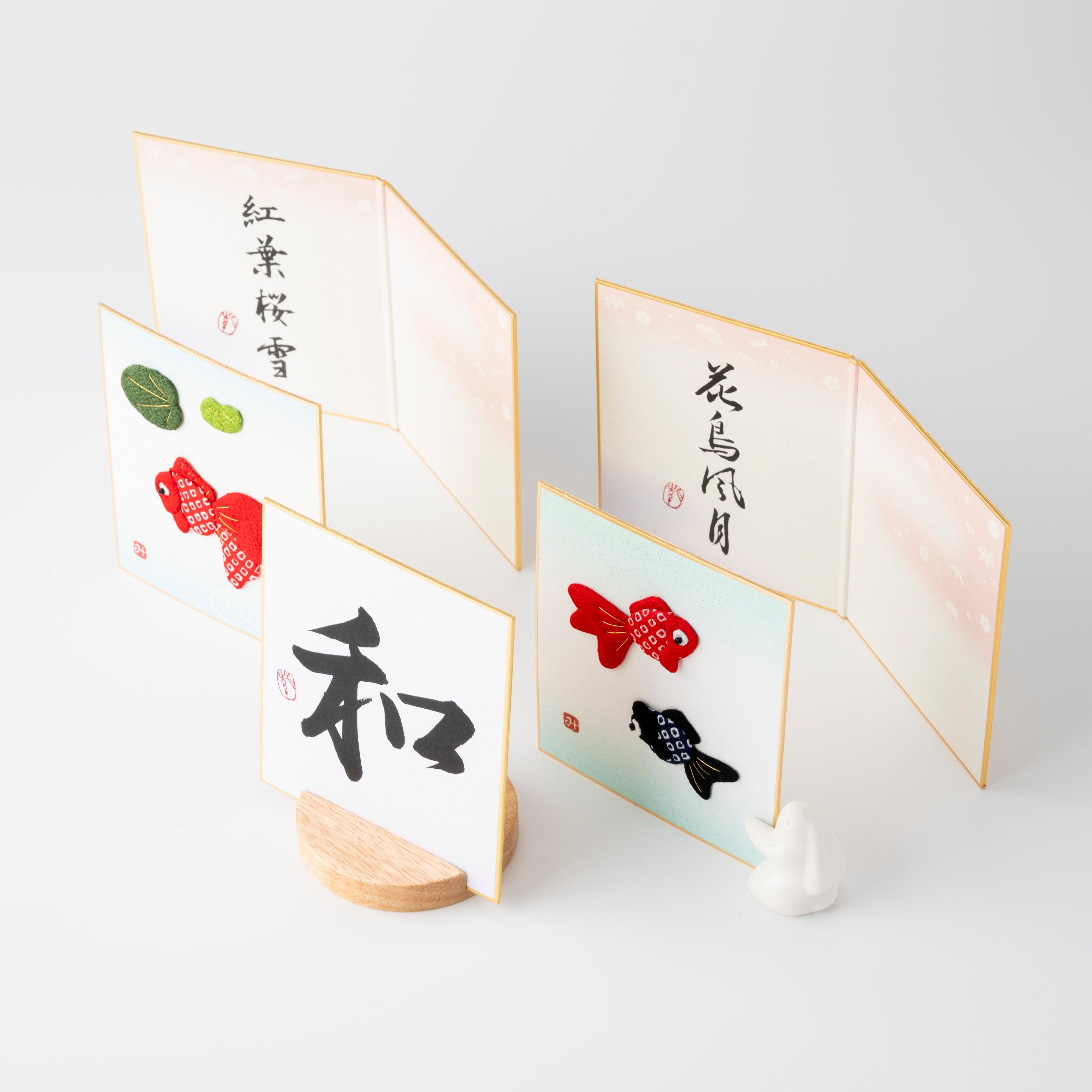 Produit groupé: thème "Amicable" - illustrations de tissu shodo et surélevées, Design 3