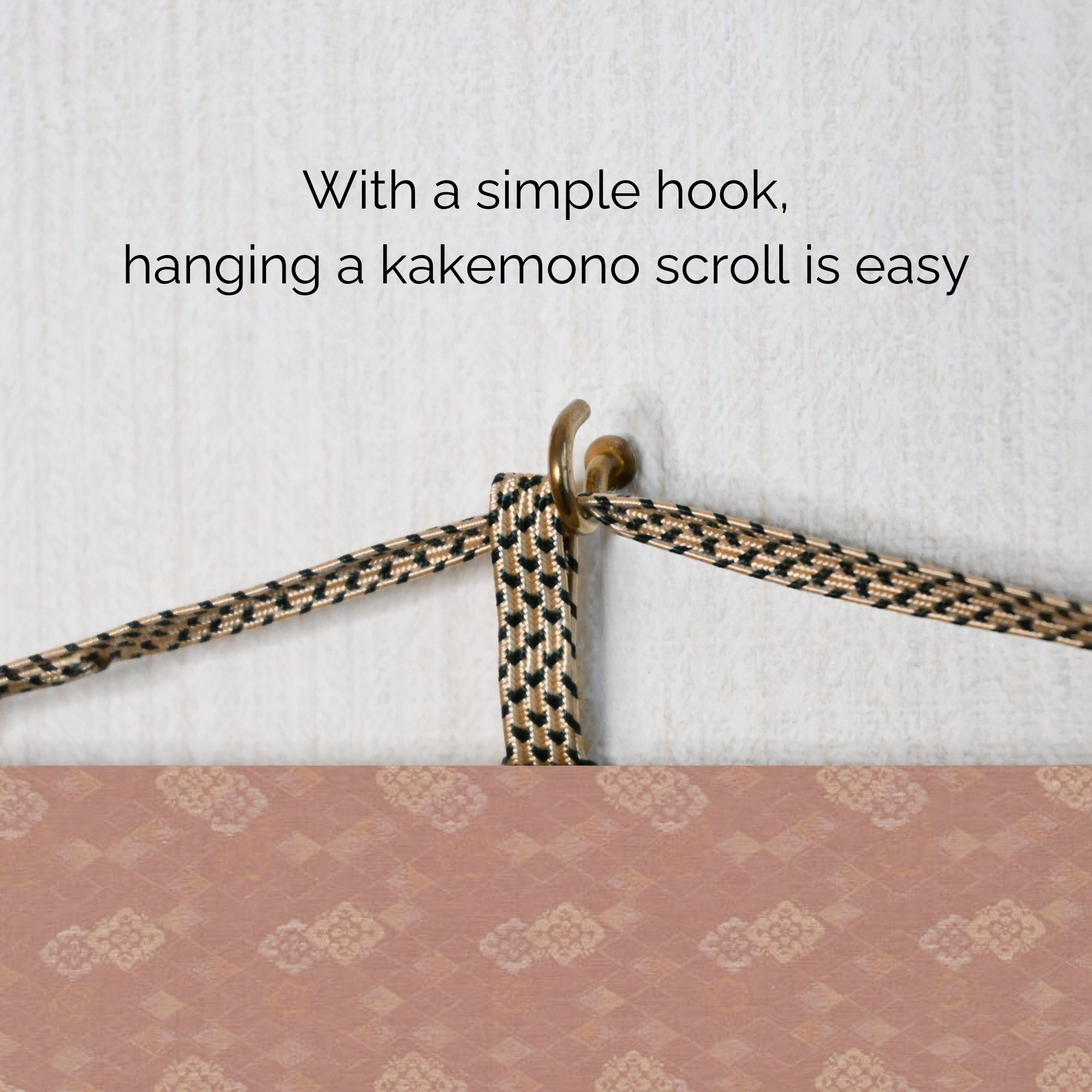 Japanese Anime Sakura Kakemono Wall Scroll – Kimono Woman with Mount Fuji